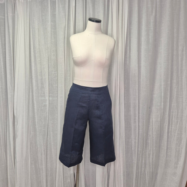 Manhattan Long Short Navy 100% European grown Linen